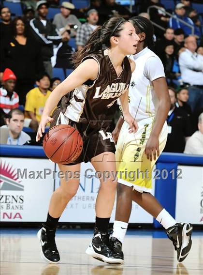 Thumbnail 1 in Mission Bay vs. Laguna Hills (CIF D3 SoCal Regional Final) photogallery.