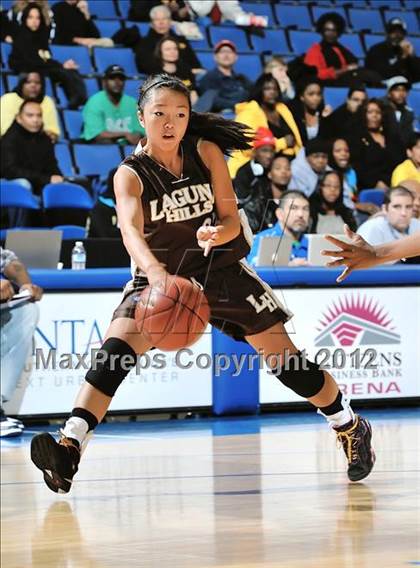 Thumbnail 2 in Mission Bay vs. Laguna Hills (CIF D3 SoCal Regional Final) photogallery.