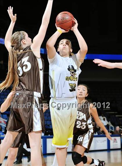 Thumbnail 2 in Mission Bay vs. Laguna Hills (CIF D3 SoCal Regional Final) photogallery.
