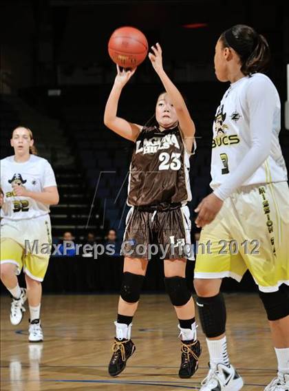 Thumbnail 1 in Mission Bay vs. Laguna Hills (CIF D3 SoCal Regional Final) photogallery.