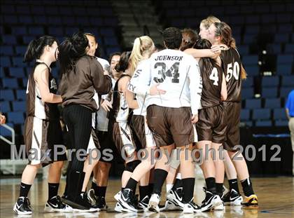 Thumbnail 1 in Mission Bay vs. Laguna Hills (CIF D3 SoCal Regional Final) photogallery.