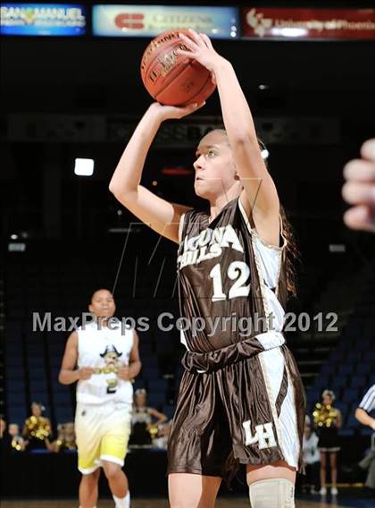 Thumbnail 1 in Mission Bay vs. Laguna Hills (CIF D3 SoCal Regional Final) photogallery.
