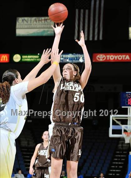 Thumbnail 1 in Mission Bay vs. Laguna Hills (CIF D3 SoCal Regional Final) photogallery.