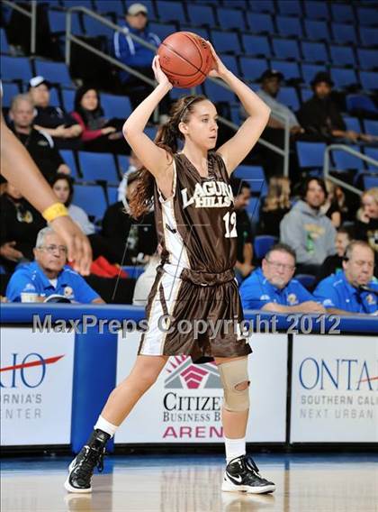 Thumbnail 3 in Mission Bay vs. Laguna Hills (CIF D3 SoCal Regional Final) photogallery.