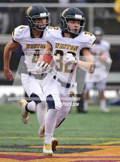 Thumbnail 1 in Weston vs. Killingly (CIAC Class M Final) photogallery.