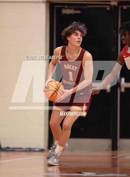 Thumbnail 1 in Rocky Mountain @ Smoky Hill (CHSAA 6A First Round) photogallery.