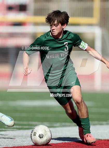 Thumbnail 1 in Tanque Verde vs Pueblo (Ismael Arce Memorial Cup) photogallery.