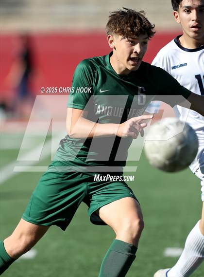 Thumbnail 1 in Tanque Verde vs Pueblo (Ismael Arce Memorial Cup) photogallery.