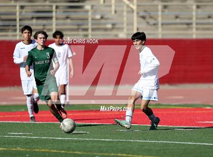 Thumbnail 3 in Tanque Verde vs Pueblo (Ismael Arce Memorial Cup) photogallery.