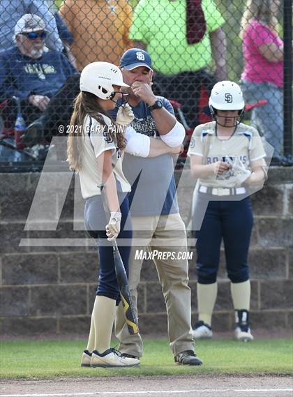 Thumbnail 2 in Whitwell @ Soddy Daisy photogallery.