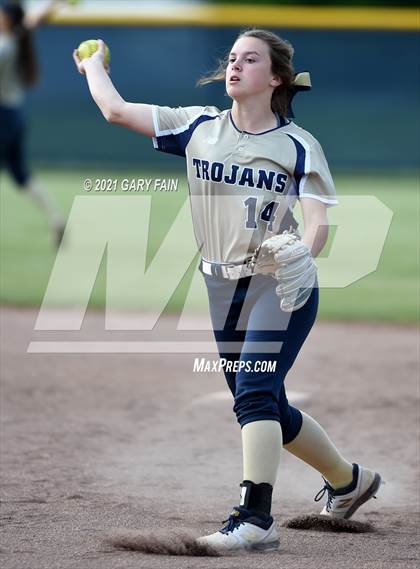Thumbnail 2 in Whitwell @ Soddy Daisy photogallery.