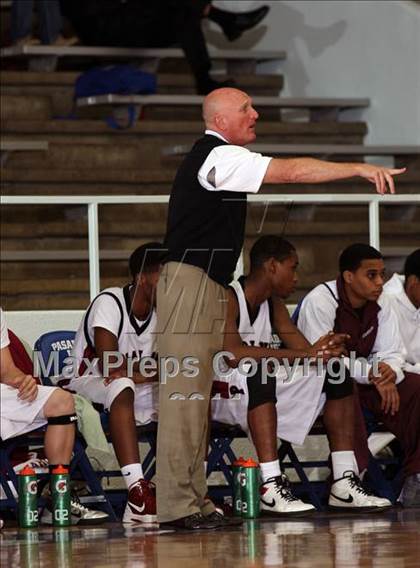 Thumbnail 2 in Klein Collins vs. Pearland (McDonald's Texas Invitational)  photogallery.