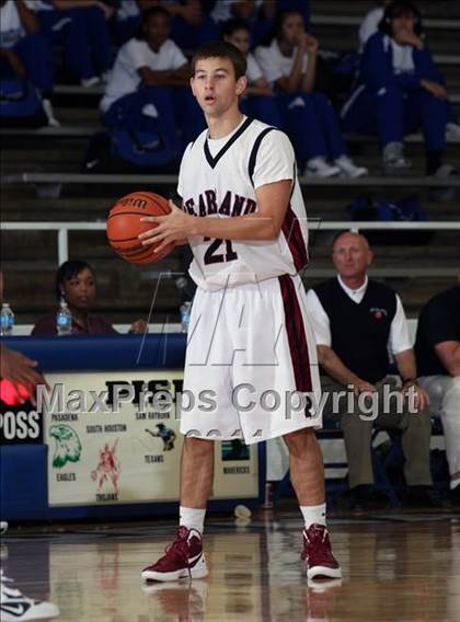 Thumbnail 3 in Klein Collins vs. Pearland (McDonald's Texas Invitational)  photogallery.