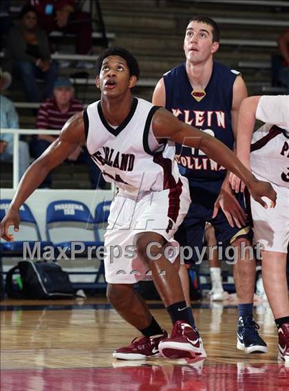 Thumbnail 2 in Klein Collins vs. Pearland (McDonald's Texas Invitational)  photogallery.