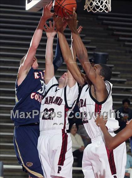 Thumbnail 1 in Klein Collins vs. Pearland (McDonald's Texas Invitational)  photogallery.