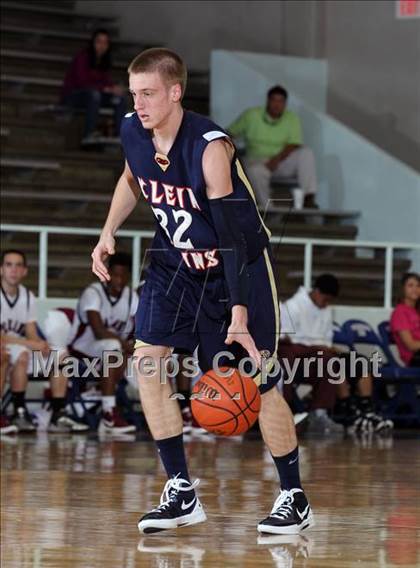 Thumbnail 1 in Klein Collins vs. Pearland (McDonald's Texas Invitational)  photogallery.