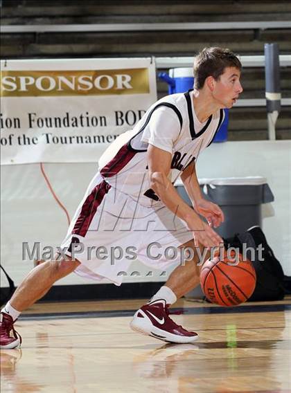 Thumbnail 2 in Klein Collins vs. Pearland (McDonald's Texas Invitational)  photogallery.