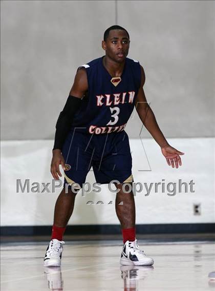 Thumbnail 2 in Klein Collins vs. Pearland (McDonald's Texas Invitational)  photogallery.