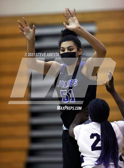 Thumbnail 3 in Grandview @ Cherokee Trail photogallery.