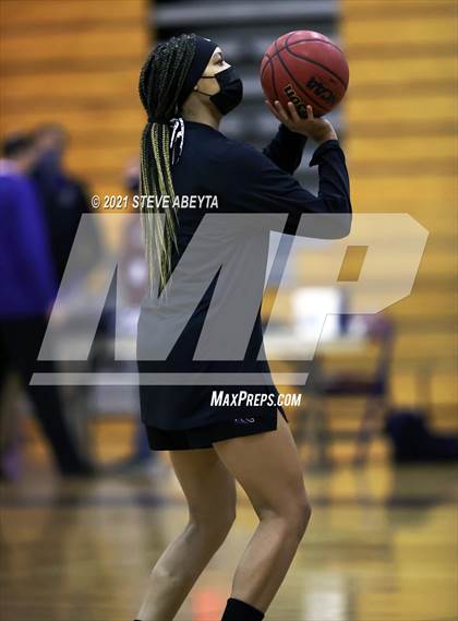 Thumbnail 3 in Grandview @ Cherokee Trail photogallery.