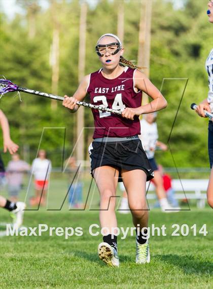 Thumbnail 2 in Avon vs East Lyme (CIAC Class M Quarterfinal) photogallery.