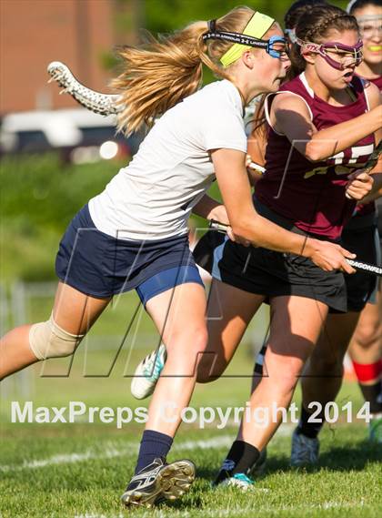 Thumbnail 2 in Avon vs East Lyme (CIAC Class M Quarterfinal) photogallery.