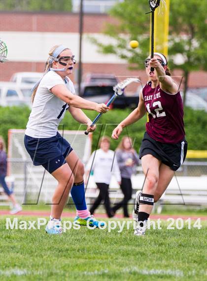 Thumbnail 3 in Avon vs East Lyme (CIAC Class M Quarterfinal) photogallery.