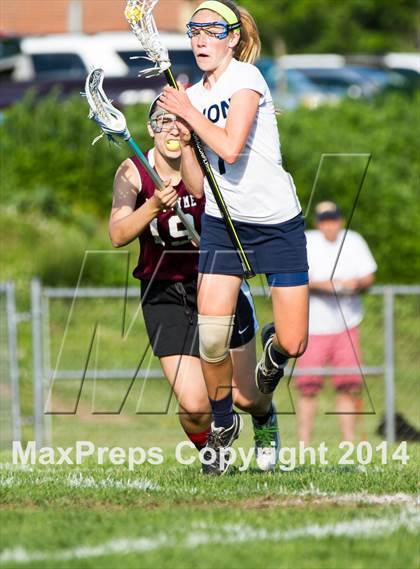 Thumbnail 3 in Avon vs East Lyme (CIAC Class M Quarterfinal) photogallery.