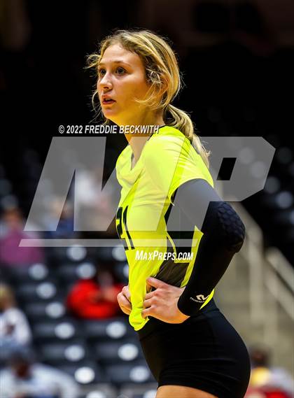 Thumbnail 2 in D'Hanis vs. Blum (UIL 1A Final) photogallery.