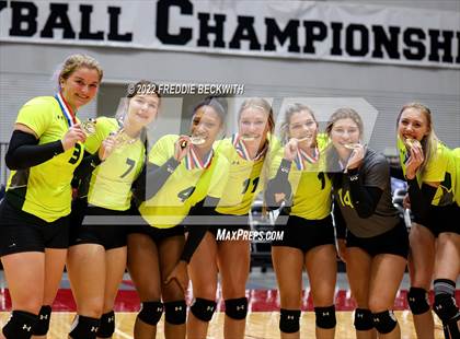 Thumbnail 2 in D'Hanis vs. Blum (UIL 1A Final) photogallery.
