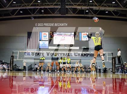 Thumbnail 3 in D'Hanis vs. Blum (UIL 1A Final) photogallery.