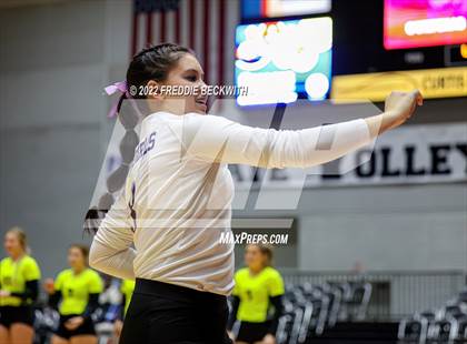 Thumbnail 1 in D'Hanis vs. Blum (UIL 1A Final) photogallery.