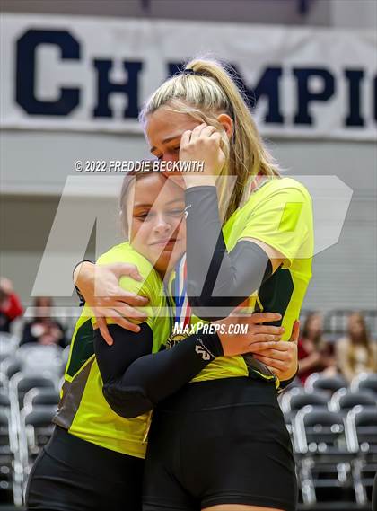 Thumbnail 3 in D'Hanis vs. Blum (UIL 1A Final) photogallery.