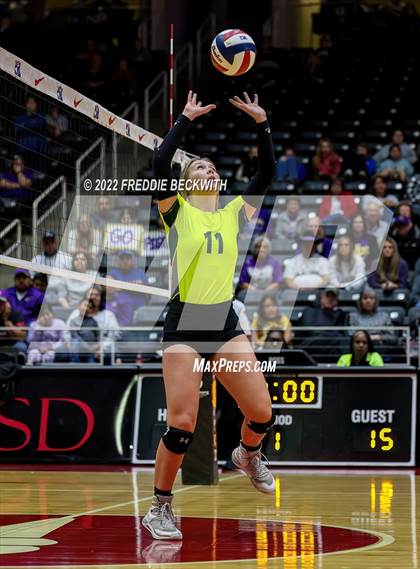 Thumbnail 3 in D'Hanis vs. Blum (UIL 1A Final) photogallery.