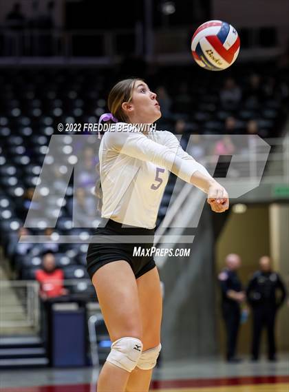 Thumbnail 1 in D'Hanis vs. Blum (UIL 1A Final) photogallery.