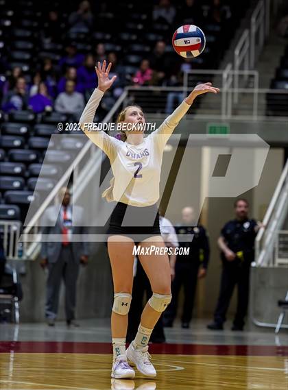 Thumbnail 2 in D'Hanis vs. Blum (UIL 1A Final) photogallery.