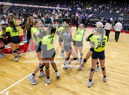 Thumbnail 2 in D'Hanis vs. Blum (UIL 1A Final) photogallery.