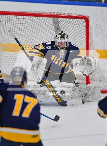 Thumbnail 2 in Victor @ Penfield photogallery.