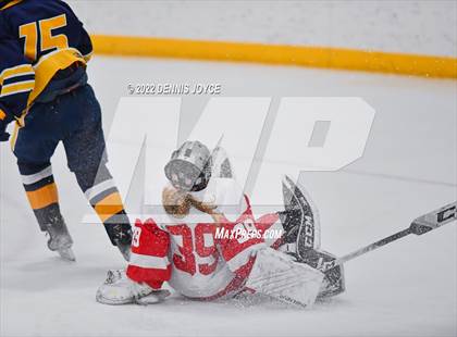 Thumbnail 1 in Victor @ Penfield photogallery.