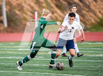 Thumbnail 2 in Scripps Ranch vs. Poway photogallery.