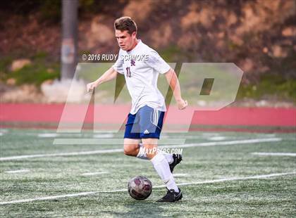 Thumbnail 3 in Scripps Ranch vs. Poway photogallery.