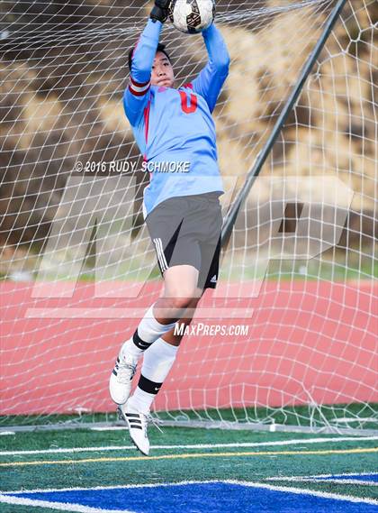 Thumbnail 2 in Scripps Ranch vs. Poway photogallery.