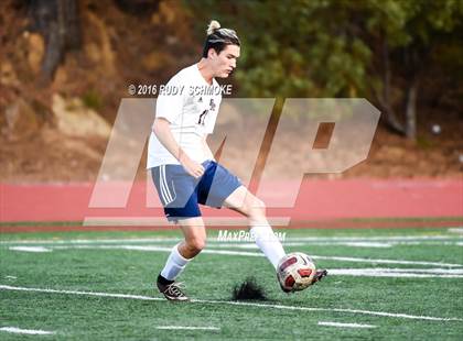 Thumbnail 2 in Scripps Ranch vs. Poway photogallery.
