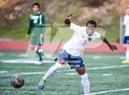 Thumbnail 2 in Scripps Ranch vs. Poway photogallery.