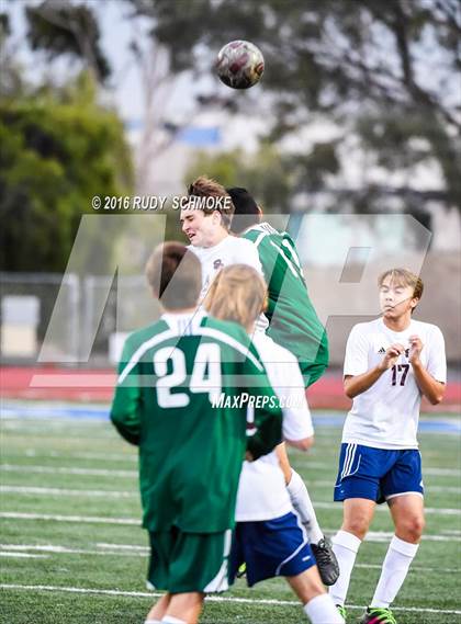 Thumbnail 2 in Scripps Ranch vs. Poway photogallery.
