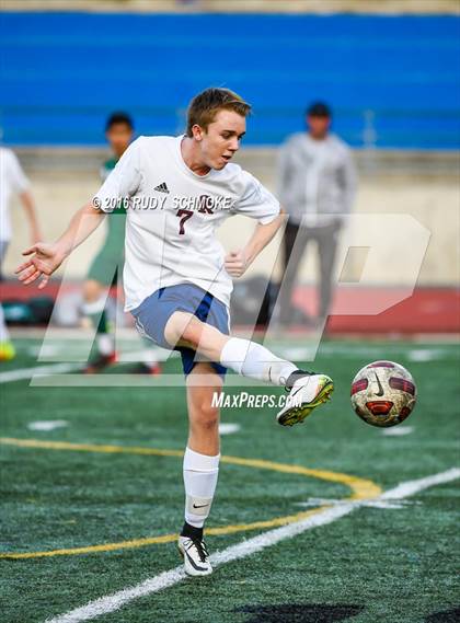 Thumbnail 3 in Scripps Ranch vs. Poway photogallery.