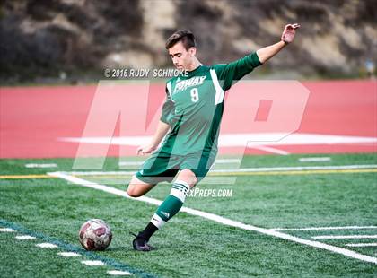 Thumbnail 3 in Scripps Ranch vs. Poway photogallery.