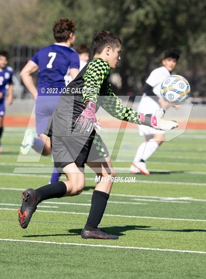 Thumbnail 3 in Boerne vs Pieper (Alamo Heights Invitational) photogallery.