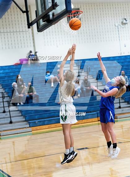 Thumbnail 1 in Weddington @ Parkwood photogallery.