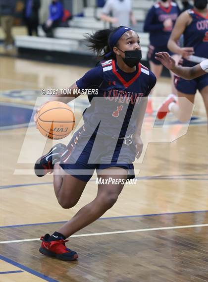 Thumbnail 3 in Charlotte Christian vs. Covenant Day photogallery.